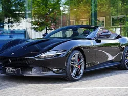 Zwart Nieuw 2025 Ferrari Roma Coupé | € 368.888