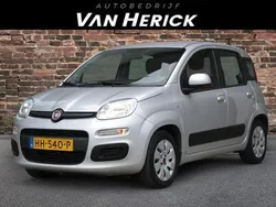 Grijs Gebruikt 2015 Fiat Panda Hatchback | € 4.995 (Goede deal)