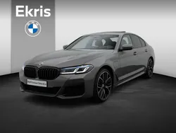Grijs Gebruikt 2022 BMW 545e M Sport Sedan | € 54.900 (Iets duurder)