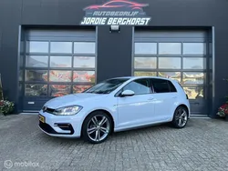 Wit Gebruikt 2018 VW Golf VII Highline Hatchback | € 14.750 (Eerlijke prijs)