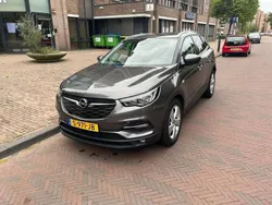 Grijs Gebruikt 2018 Opel Grandland X Innovation SUV | € 8.950 (Goede deal)