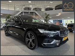 Zwart Gebruikt 2021 Volvo V60 Inscription Stationwagen | € 31.450 (Super prijs)