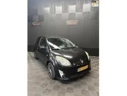 Zwart Gebruikt 2008 Renault Twingo Authentique Hatchback | € 1.750 (Eerlijke prijs)