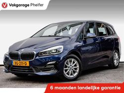 Blauw Gebruikt 2019 BMW 216 Executive Stationwagen | € 13.940 (Goede deal)