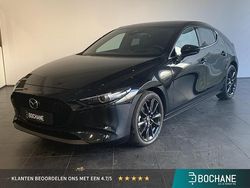 Zwart Gebruikt 2022 Mazda 3 Luxury Hatchback | € 25.750 (Iets duurder)