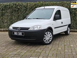 Wit Gebruikt 2011 Opel Combo MPV | € 6.799 (Duur)