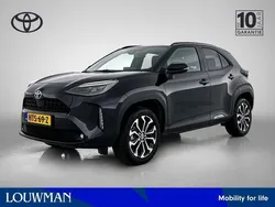 Zwart Gebruikt 2024 Toyota Yaris Cross SUV | € 30.950 (Eerlijke prijs)