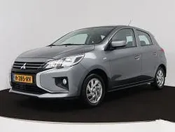 Grijs metallic Gebruikt 2020 Mitsubishi Space Star Hatchback | € 9.795 (Eerlijke prijs)