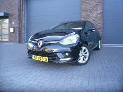 Zwart Gebruikt 2017 Renault Clio IV LIMITED Hatchback | € 6.900 (Goede deal)