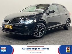 Zwart Gebruikt 2022 VW Polo Business Hatchback | € 20.750 (Eerlijke prijs)