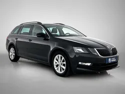 Zwart Gebruikt 2020 Skoda Octavia Business Line Stationwagen | € 15.400 (Eerlijke prijs)
