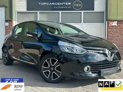 Zwart Gebruikt 2015 Renault Clio IV Expression Hatchback | € 6.499 (Eerlijke prijs)