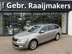 Beige Gebruikt 2016 Skoda Octavia Ambition Stationwagen | € 7.450 (Goede deal)