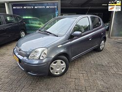 Blauw Gebruikt 2005 Toyota Yaris Hatchback | € 2.999 (Eerlijke prijs)