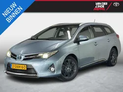 Blauw Gebruikt 2013 Toyota Auris Hybrid Stationwagen | € 11.450 (Eerlijke prijs)