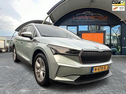 Grijs Gebruikt 2021 Skoda Enyaq iV SUV | € 29.880 (Goede deal)