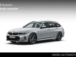 Grijs Gebruikt 2025 BMW 330e M Sport Stationwagen | € 49.895 (Super prijs)