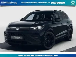 Zwart Nieuw 2025 VW Tiguan R-line Edition SUV | € 59.195 (Iets duurder)
