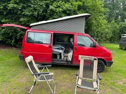 Rood Gebruikt 1994 VW T4 Van | € 9.500