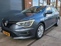 Gebruikt 2023 Renault Mégane IV Equilibre Stationwagen | € 18.950 (Super prijs)
