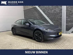 Grijs Gebruikt 2024 Tesla Model 3 Sedan | € 35.900 (Iets duurder)