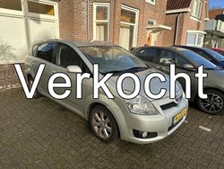 Grijs Gebruikt 2008 Toyota Verso Luna MPV | € 5.999 (Eerlijke prijs)