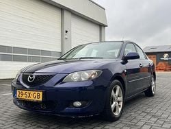 Blauw Gebruikt 2006 Mazda 3 Inclusive Sedan | € 3.750 (Eerlijke prijs)