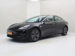 Zwart Gebruikt 2020 Tesla Model 3 Long Range Sedan | € 19.999 (Goede deal)
