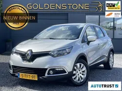 Grijs, metallic lak Gebruikt 2014 Renault Captur Expression SUV | € 8.443 (Goede deal)