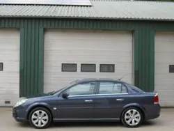 Blauw Gebruikt 2008 Opel Vectra Executive Sedan | € 1.950 (Eerlijke prijs)