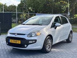 Wit Gebruikt 2011 Fiat Punto Evo Racing Hatchback | € 3.495 (Eerlijke prijs)