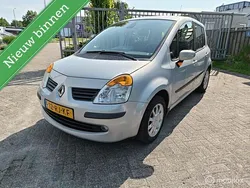 Grijs Gebruikt 2005 Renault Modus Dynamique MPV | € 4.250