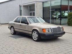 Gebruikt 1987 Mercedes E260 Sedan | € 9.750
