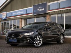 Zwart, metallic lak Gebruikt 2014 Mazda 6 Center-Line Stationwagen | € 13.990 (Iets duurder)