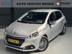 Grijs Gebruikt 2016 Peugeot 208 GT-line Hatchback | € 9.225 (Eerlijke prijs)