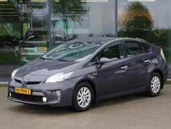 Blauw Gebruikt 2015 Toyota Prius Hatchback | € 12.900 (Eerlijke prijs)