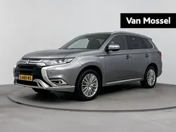 Grijs Gebruikt 2019 Mitsubishi Outlander P-HEV Edition SUV | € 22.940 (Eerlijke prijs)