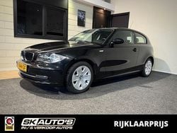 Zwart (metallic) Gebruikt 2007 BMW 118 Comfort Edition Hatchback | € 4.995 (Eerlijke prijs)