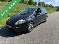 Zwart Gebruikt 2015 Fiat Punto Dynamic Hatchback | € 2.950 (Eerlijke prijs)