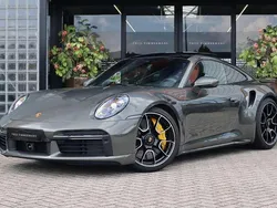 Groen Gebruikt 2024 Porsche 992 Coupé | € 325.000 (Iets duurder)
