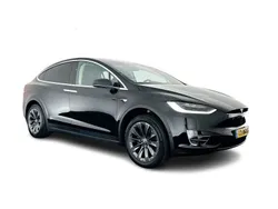 Solid black Gebruikt 2018 Tesla Model X SUV | € 32.945 (Super prijs)