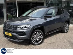 Grijs Nieuw 2025 Jeep Compass Summit SUV | € 44.900