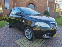 Zwart Gebruikt 2011 Lancia Ypsilon Gold Hatchback | € 4.999 (Eerlijke prijs)
