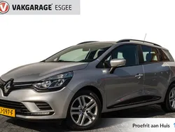 Grijs Gebruikt 2018 Renault Clio GrandTour Zen Stationwagen | € 10.740 (Iets duurder)
