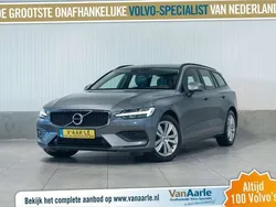 Grijs, metallic lak Gebruikt 2020 Volvo V60 Stationwagen | € 30.650 (Iets duurder)