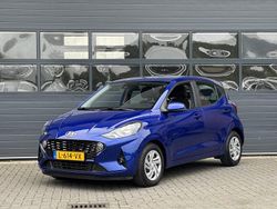 Blauw Gebruikt 2021 Hyundai i10 Comfort Hatchback | € 16.999 (Eerlijke prijs)
