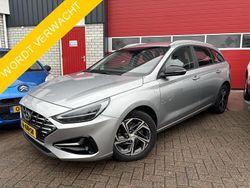 Grijs Gebruikt 2022 Hyundai i30 Comfort Stationwagen | € 19.183 (Eerlijke prijs)
