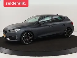 Grijs Gebruikt 2022 Cupra Leon Hatchback | € 26.900 (Eerlijke prijs)