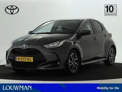 Grijs Gebruikt 2021 Toyota Yaris Hybrid Limited Hatchback | € 21.490 (Eerlijke prijs)