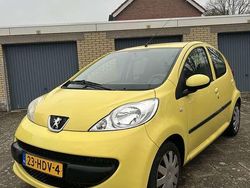 Geel Gebruikt 2008 Peugeot 107 Hatchback | € 1.950 (Eerlijke prijs)